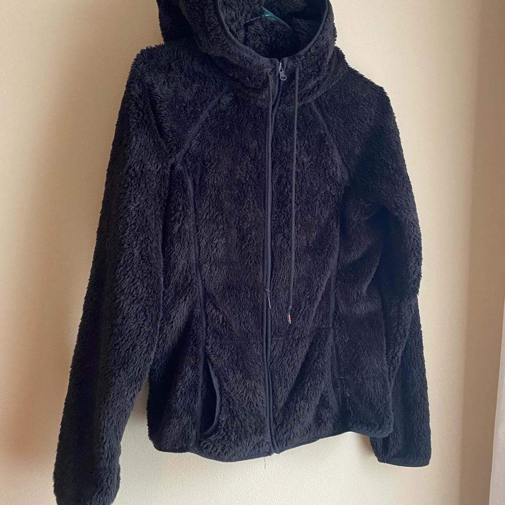 American Eagle Sherpa like fuzzy